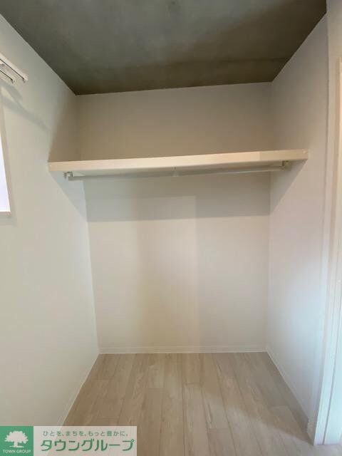 物件内観写真11　(収納)