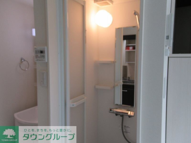 物件内観写真11　(洗面)