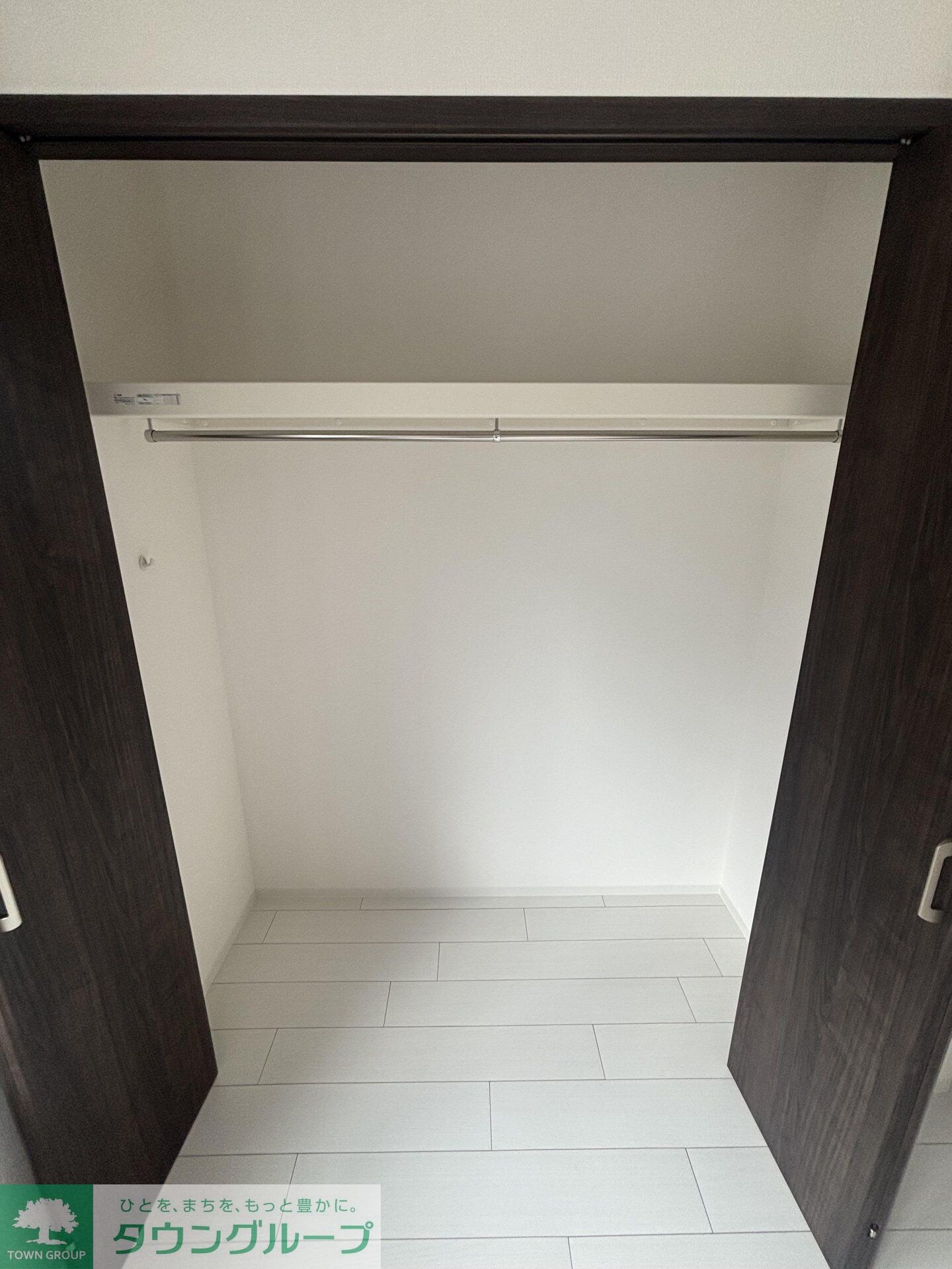 物件内観写真7　(収納)