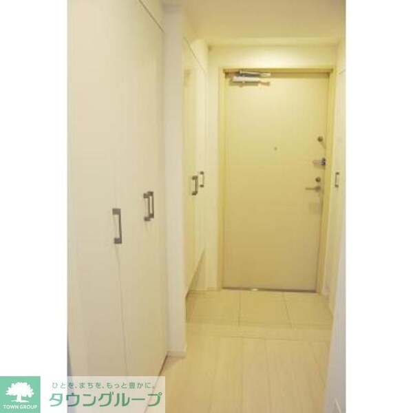 玄関(※写真は同タイプ住戸です。)