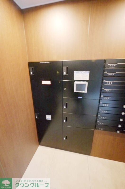 物件内観写真21　(エントランス)