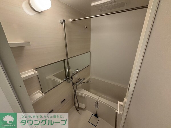 バス／シャワールーム等(収納)