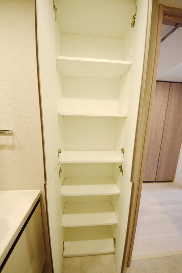 収納