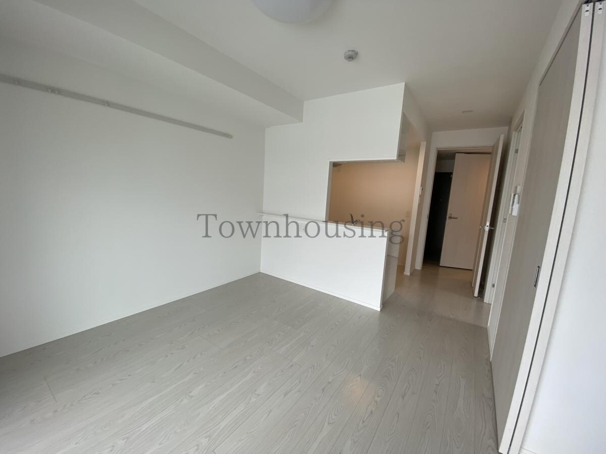 物件内観写真5　(玄関)