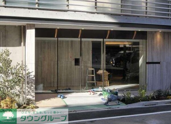 エントランス(エントランス)