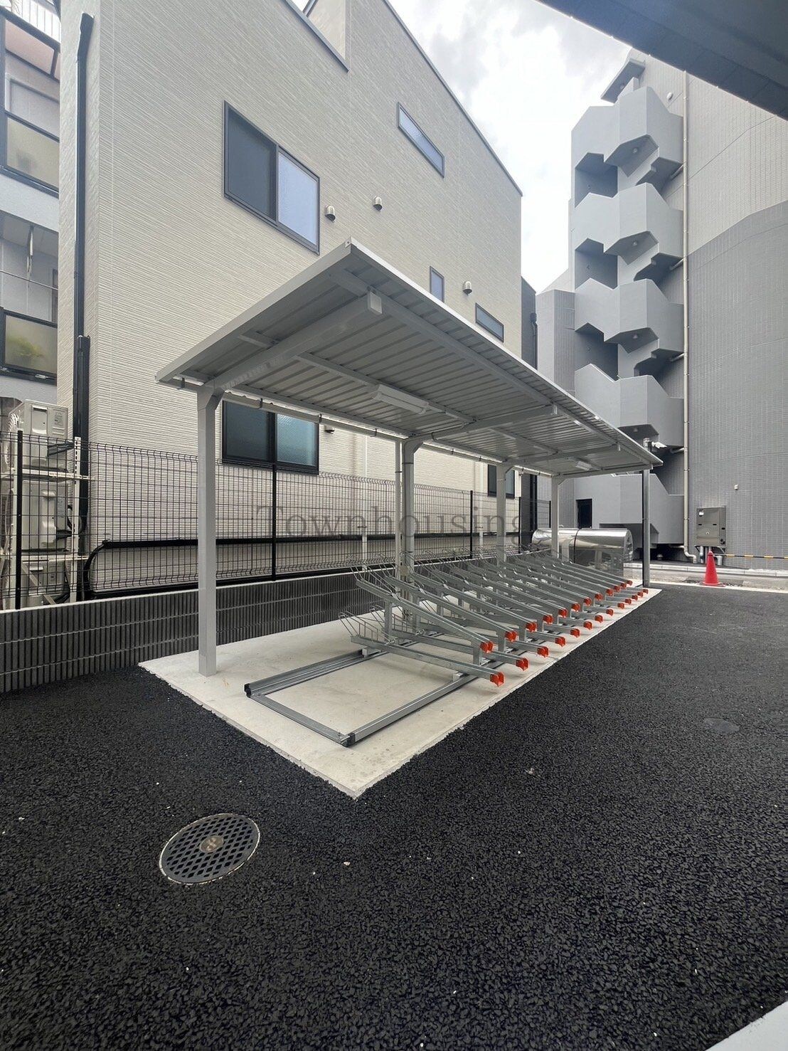 物件内観写真8　(エントランス)