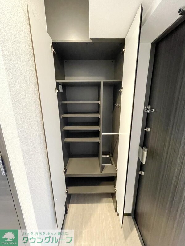 玄関(玄関)