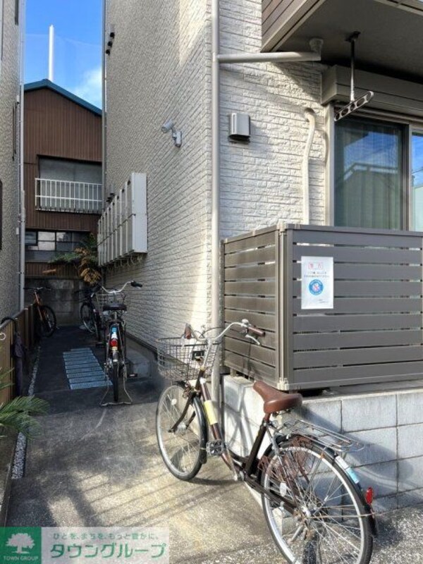 その他(駐輪場)