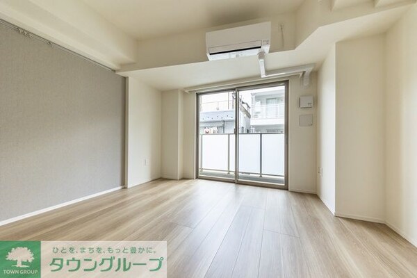 リビング・居室(※写真は同タイプ住戸です。)