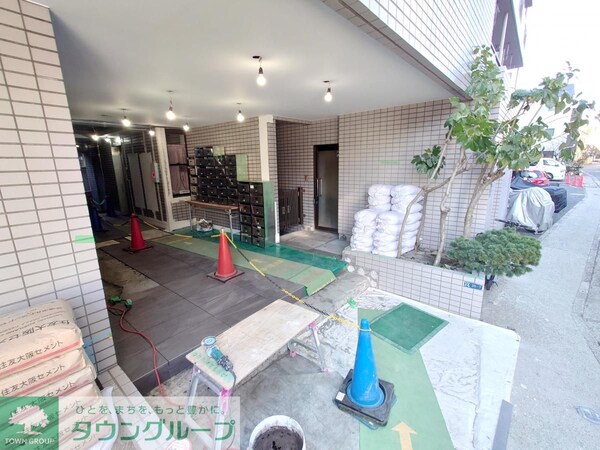 エントランス(エントランス)