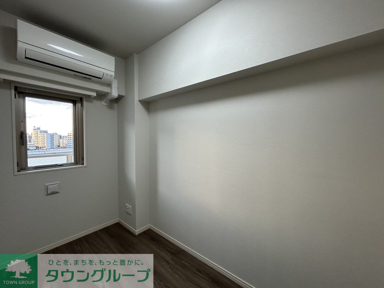 物件内観写真16　(リビング/居室)