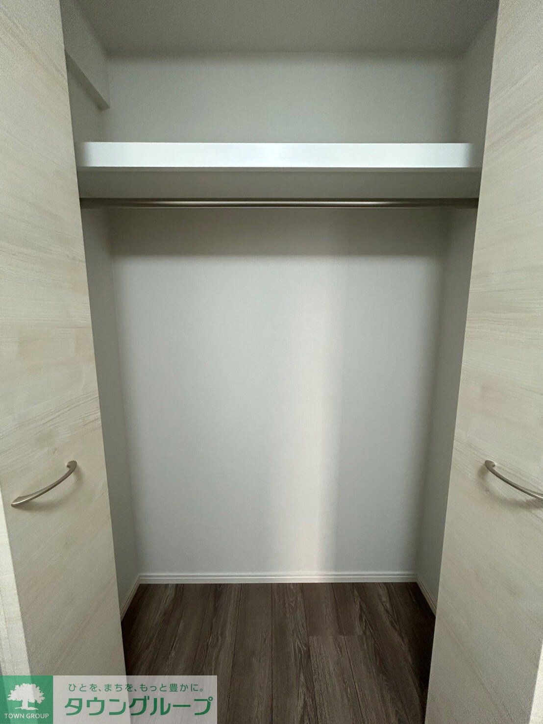 物件内観写真15　(収納)