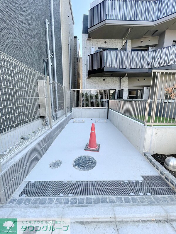 駐車場(駐車場)