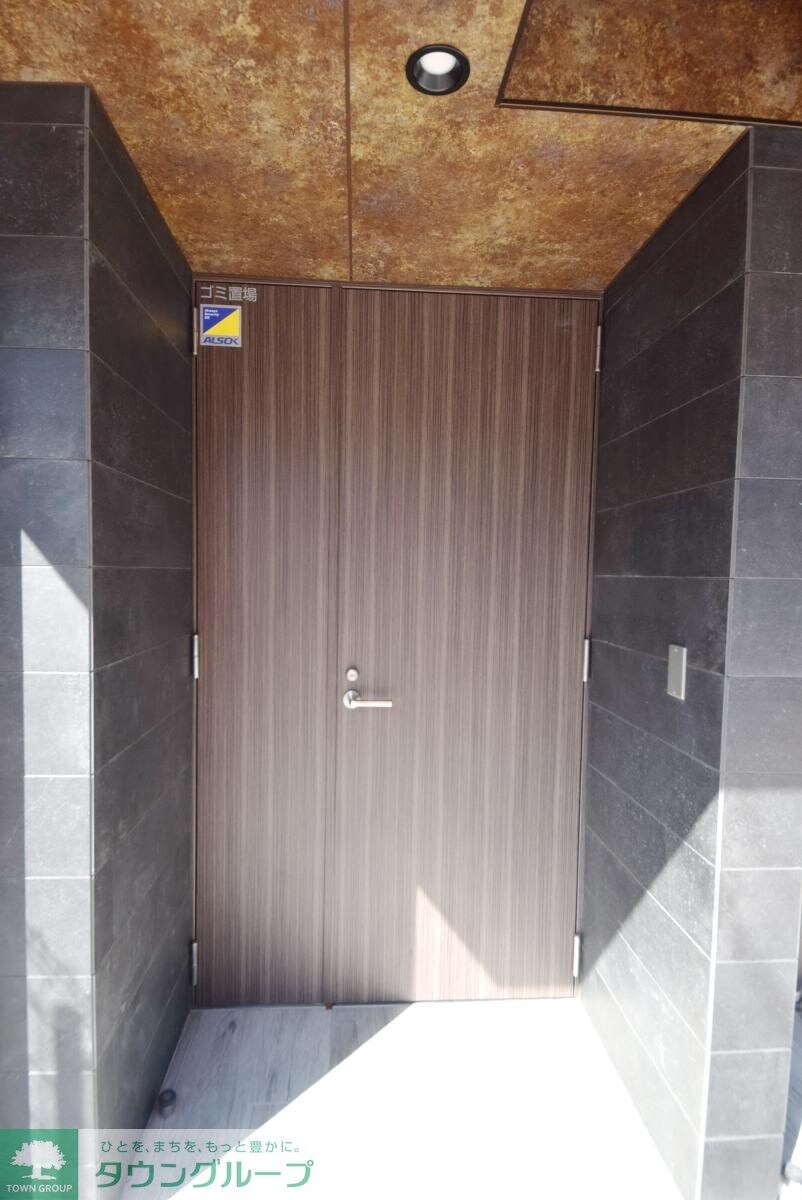 物件内観写真20　(エントランス)