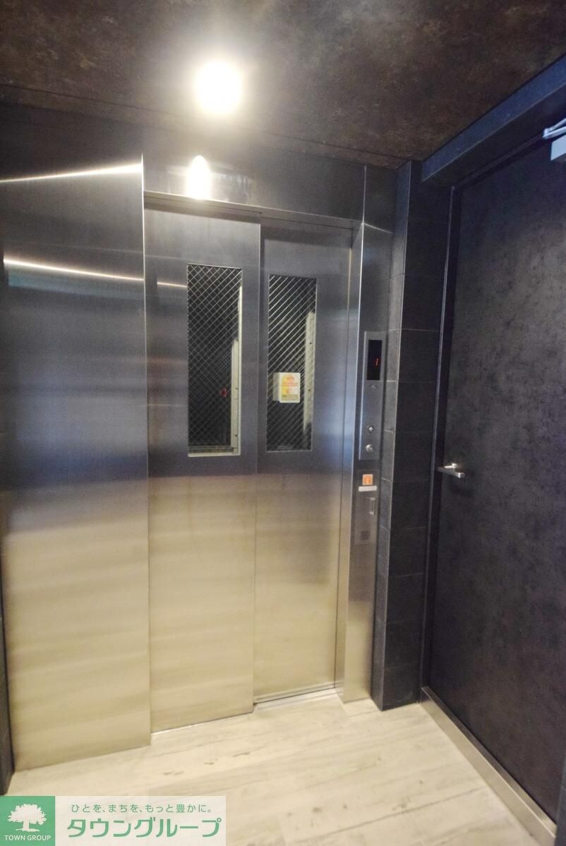 物件内観写真25　(玄関)