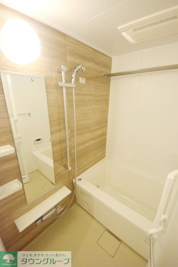 バス／シャワールーム等(収納)