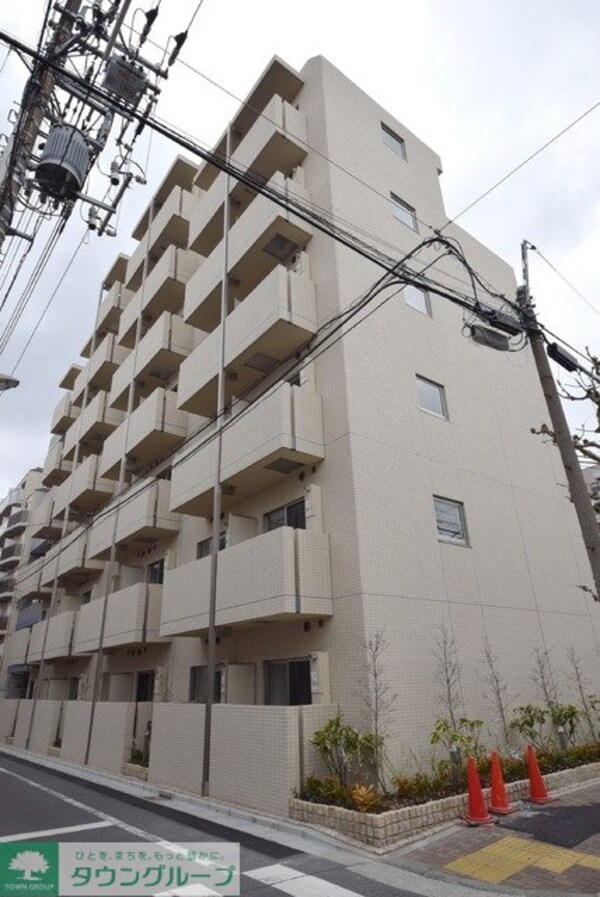 外観(地上7階建)