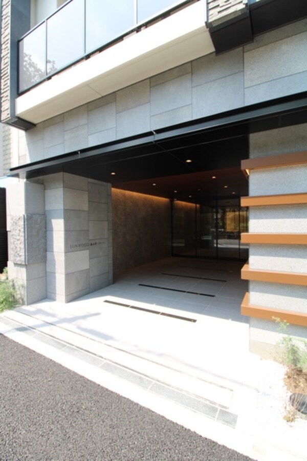 エントランス(エントランス)