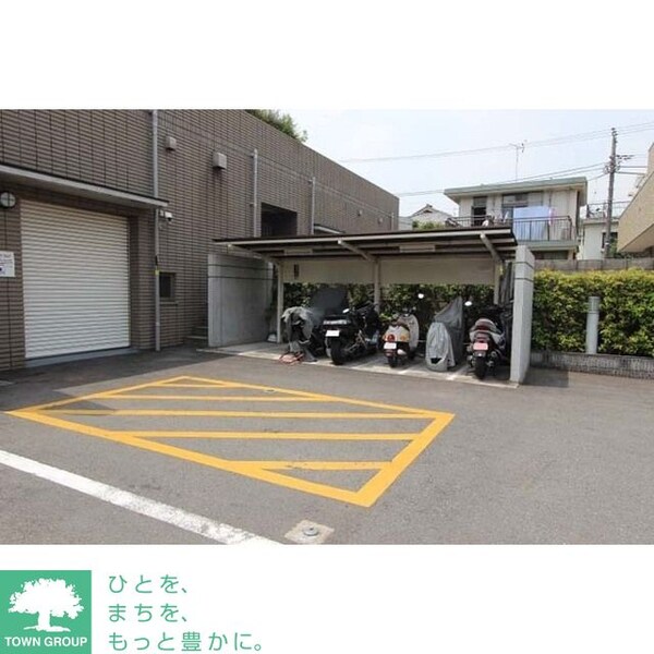 その他(バイク置場)