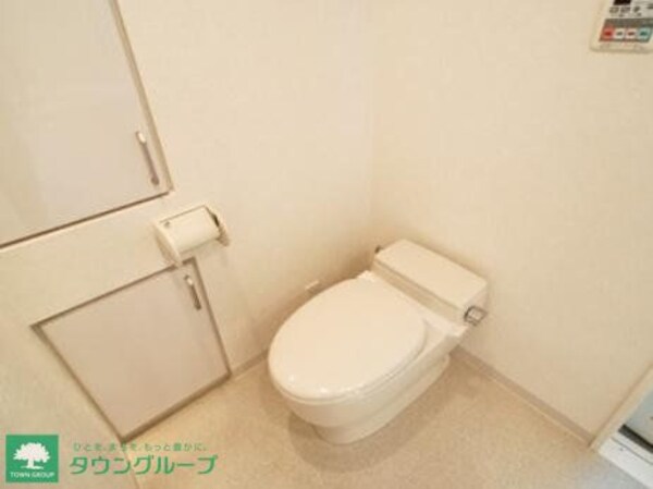 トイレ(お問合せは(株)タウンハウジングレジデンス事業部　赤坂店・…)