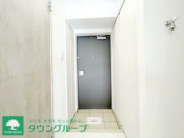玄関(お問合せは(株)タウンハウジング赤坂店へ【03-5563-…)