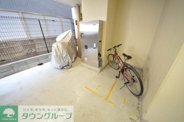 設備(★バイク置き場★)