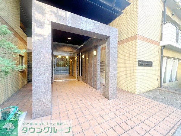 エントランス(お問合せは(株)タウンハウジング赤坂店へ【03-5563-…)
