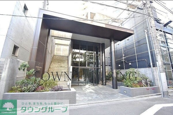 エントランス(お問合せは(株)タウンハウジング赤坂店へ【03-5563-…)