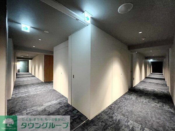 エントランス(お問合せは(株)タウンハウジング東京へ)
