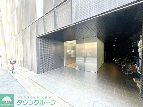 エントランス(お問合せは(株)タウンハウジングレジデンス事業部【03-…)