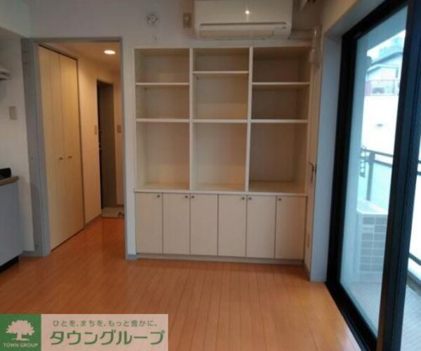 収納(お問合せは(株)タウンハウジング東京へ)