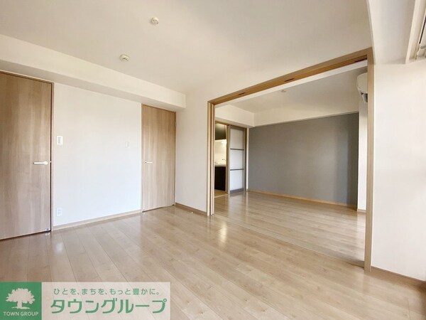 リビング・居室(お問合せは(株)タウンハウジングレジデンス事業部　赤坂店・…)