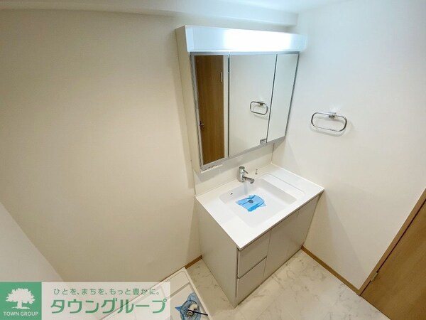 洗面(お問合せは(株)タウンハウジングレジデンス事業部　赤坂店・…)
