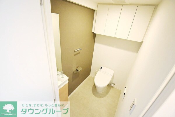 トイレ(お問合せは(株)タウンハウジングレジデンス事業部　赤坂店・…)