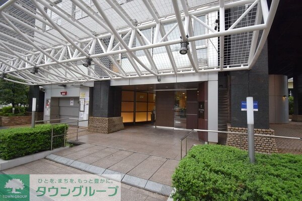 エントランス(お問合せは(株)タウンハウジングレジデンス事業部　赤坂店・…)