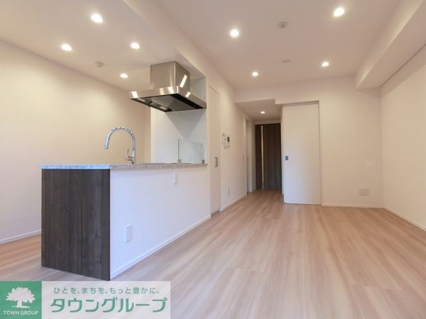 リビング・居室(Hタイプ2018年10月撮影 同タイプ203号室の写真です。)