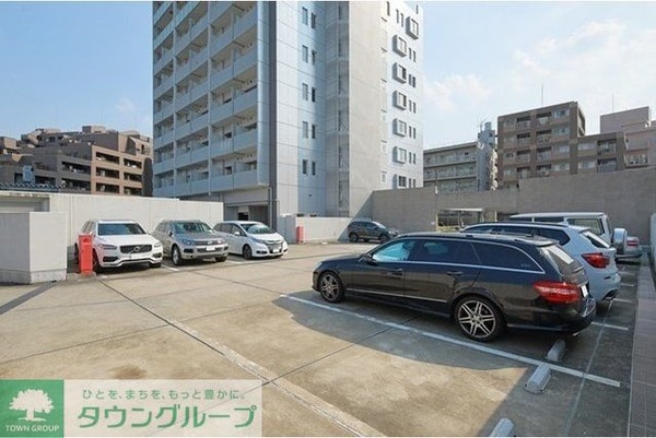 駐車場(お問合せは(株)タウンハウジング東京へ)