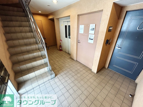 ロビー