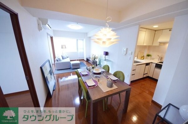 リビング・居室(※別部屋参考写真※)
