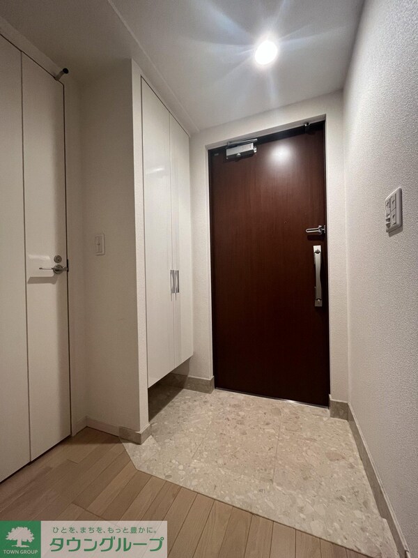 玄関(※別部屋参考写真※)