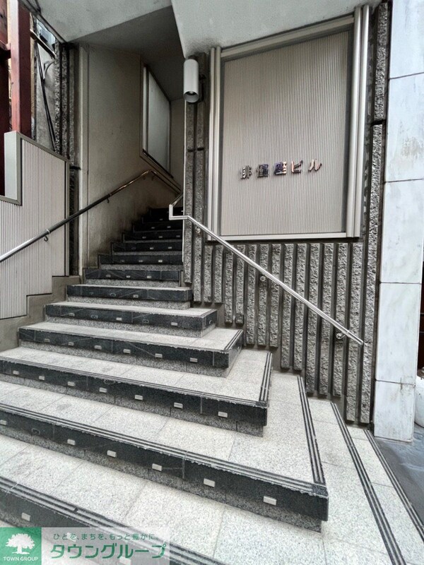 エントランス(お問合せは(株)タウンハウジング赤坂店へ【03-5563-…)