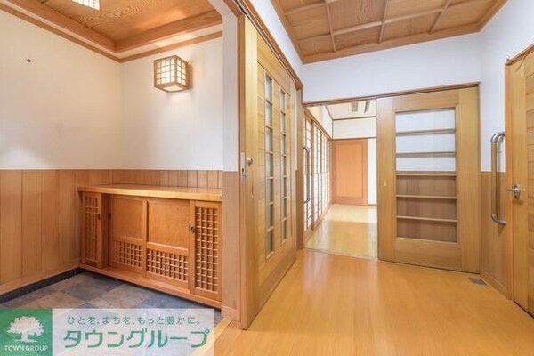 玄関