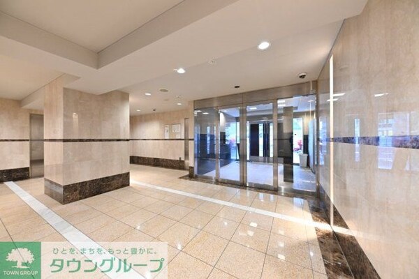 エントランス(お問合せは(株)タウンハウジング赤坂店へ【03-5563-…)