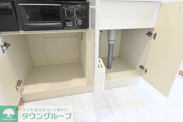 キッチン(お問合せは(株)タウンハウジング赤坂店へ【03-5563-…)