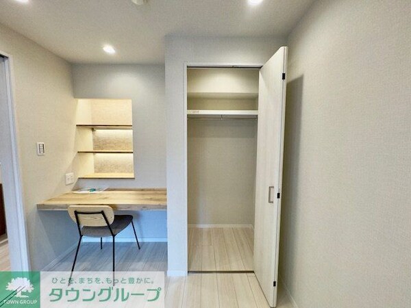 収納(お問合せは(株)タウンハウジング東京へ)
