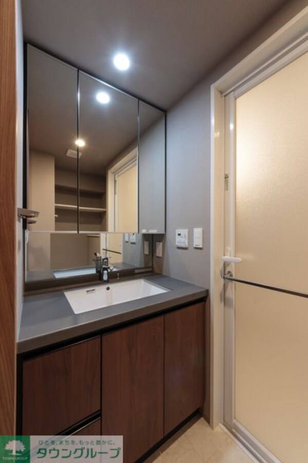 洗面(※写真は同タイプ住戸です。)
