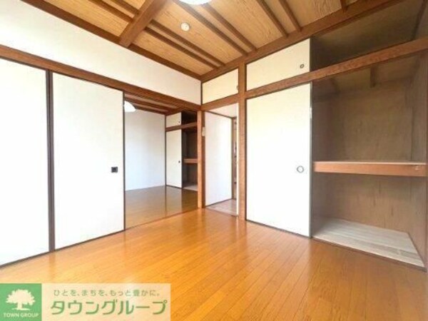 寝室