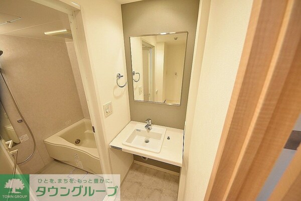 洗面(お問合せは(株)タウンハウジング東京へ)