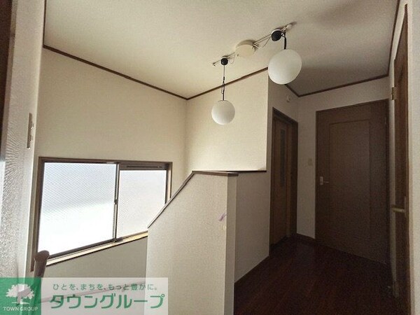 エントランス(お問合せは(株)タウンハウジング東京へ)