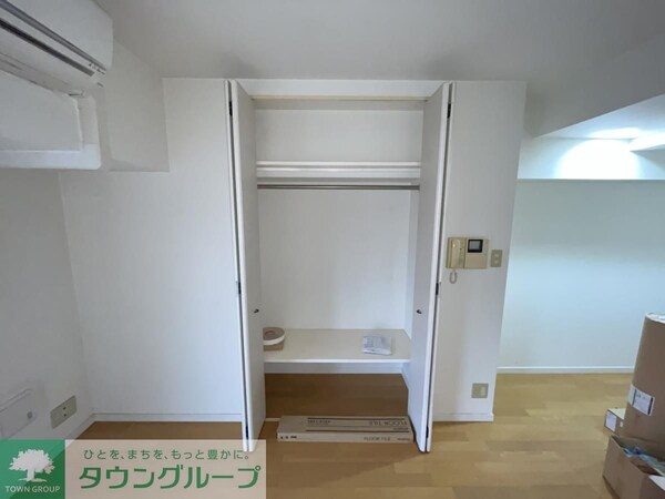 収納(お問合せは(株)タウンハウジング東京へ)